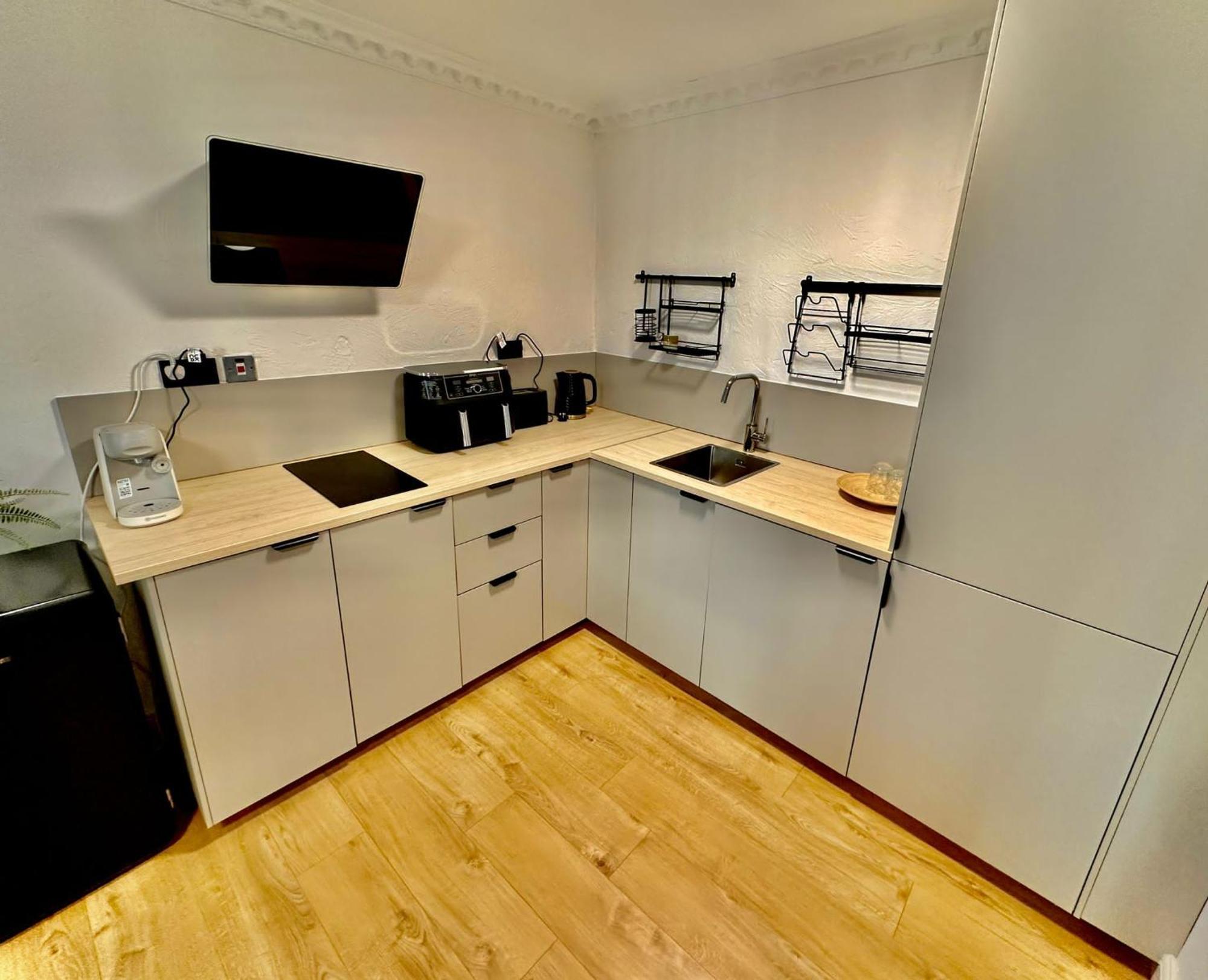 Apartment Flat 6 In Aldgate