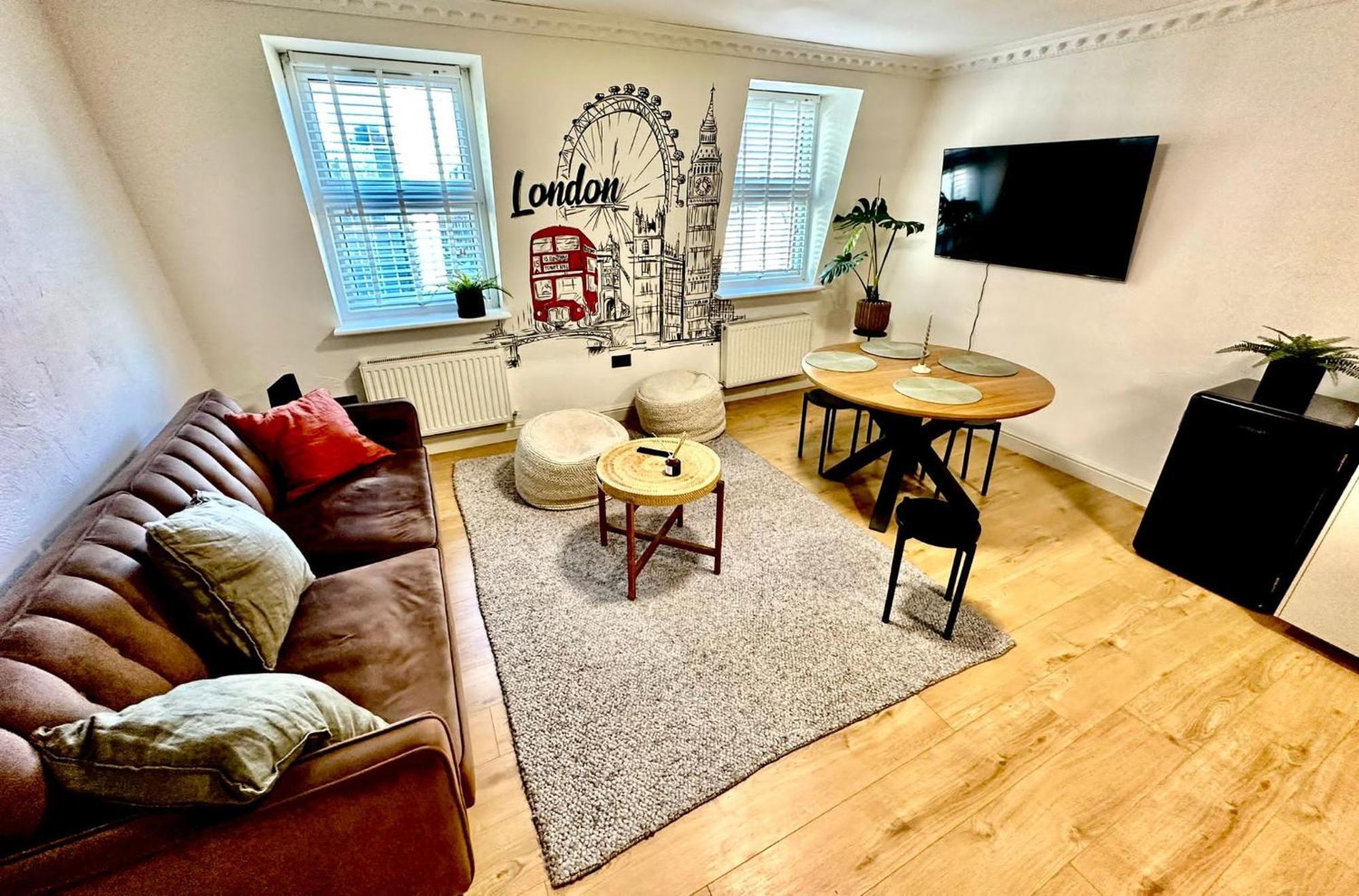 Flat 6 In Aldgate